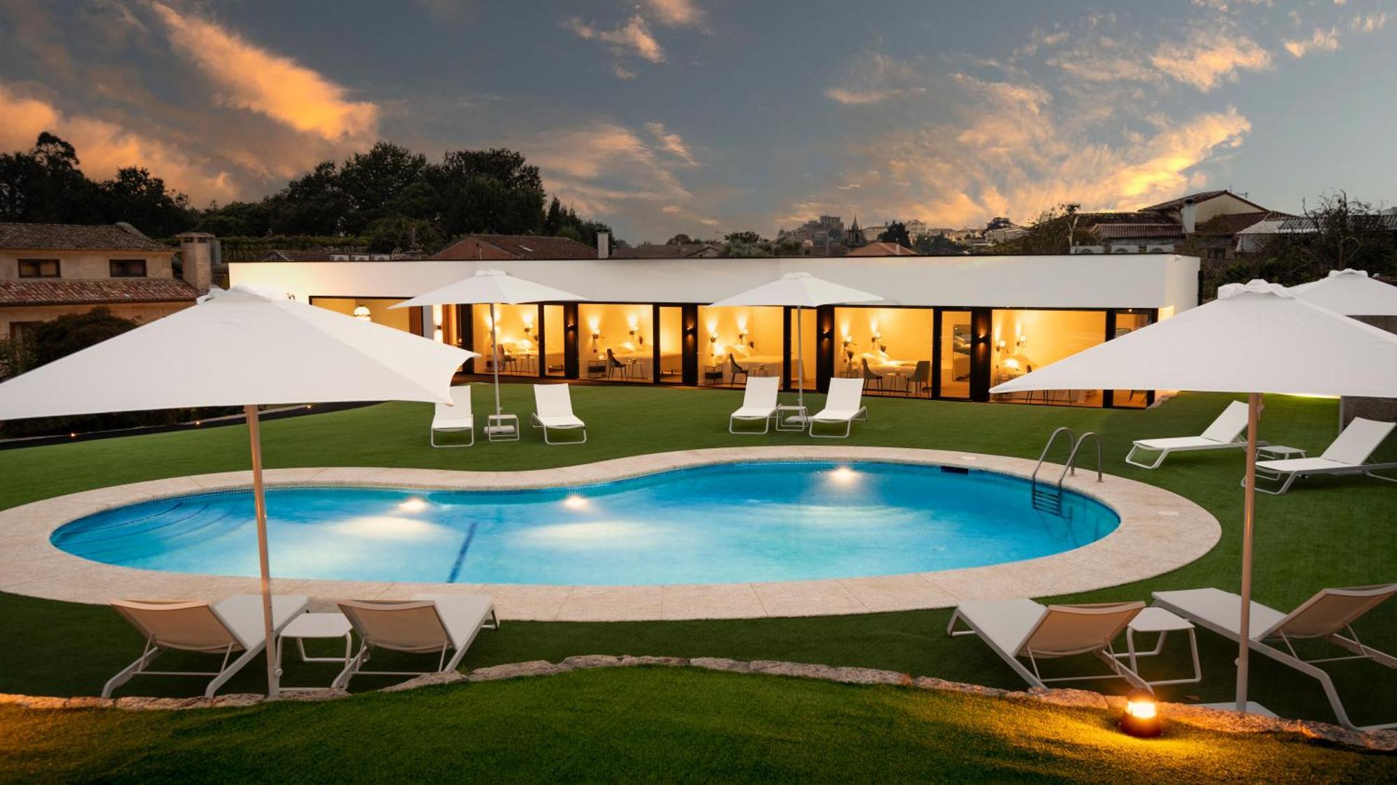 Hotel Amorino Tui Bagian luar foto