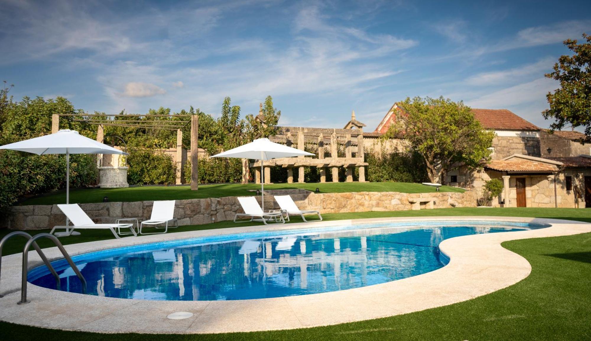 Hotel Amorino Tui Bagian luar foto